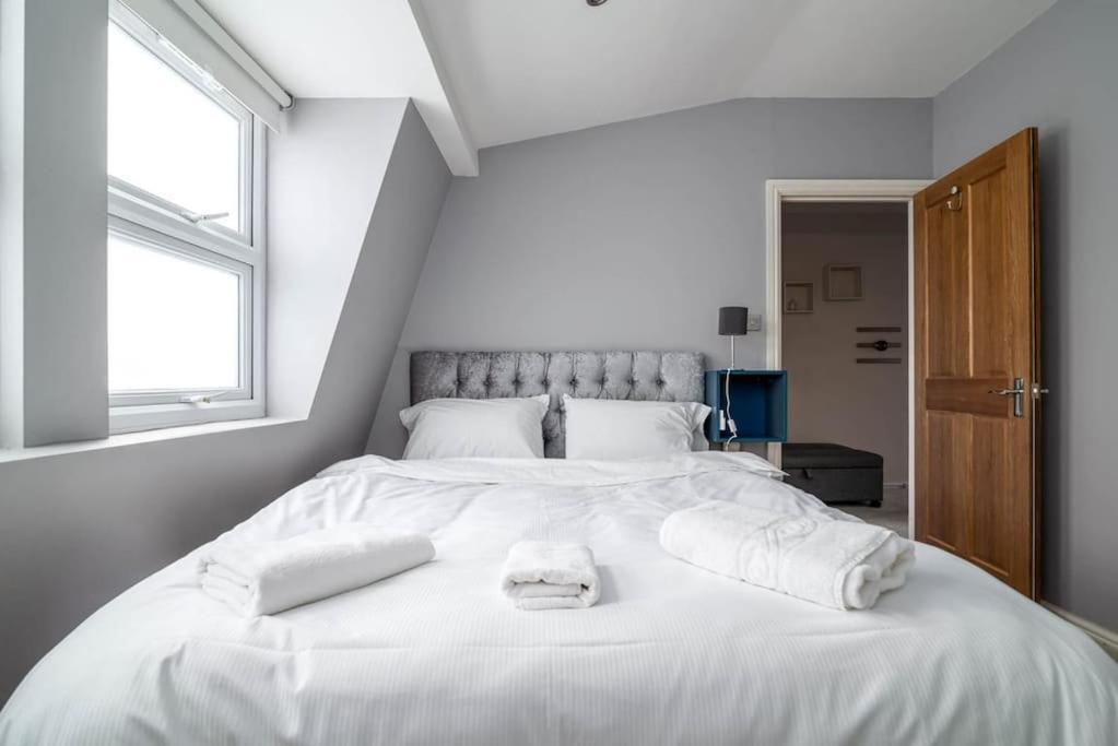 Luxury Apartment Located Near Marble Arch & Baker Street Londen Buitenkant foto