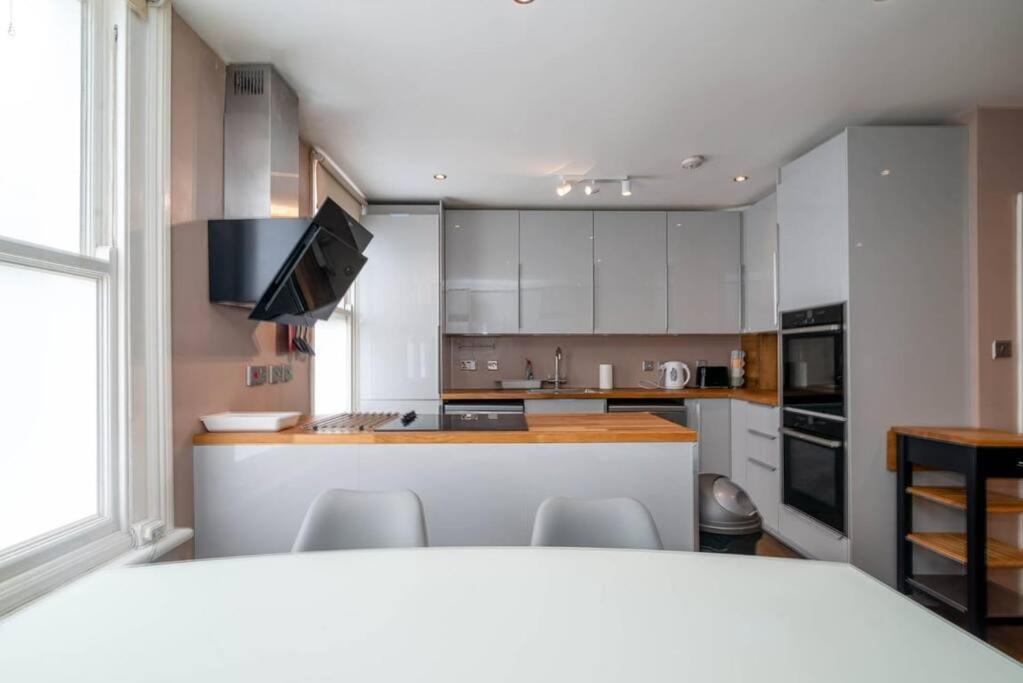 Luxury Apartment Located Near Marble Arch & Baker Street Londen Buitenkant foto